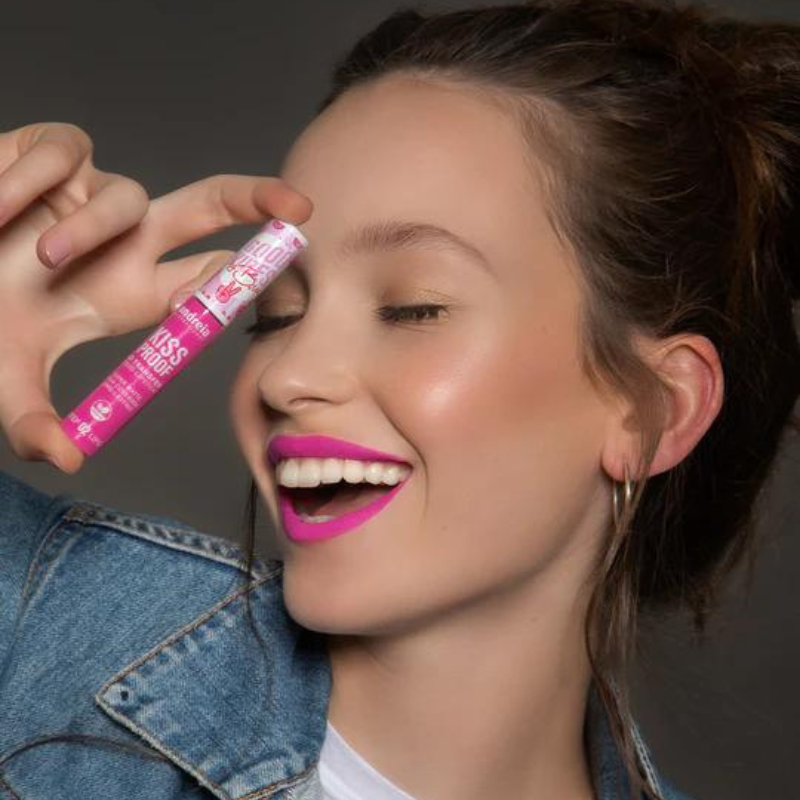 Andreia Kissproof by Bru - Batom Líquido Cobertura Total 12 Happy 9ml - Image 4